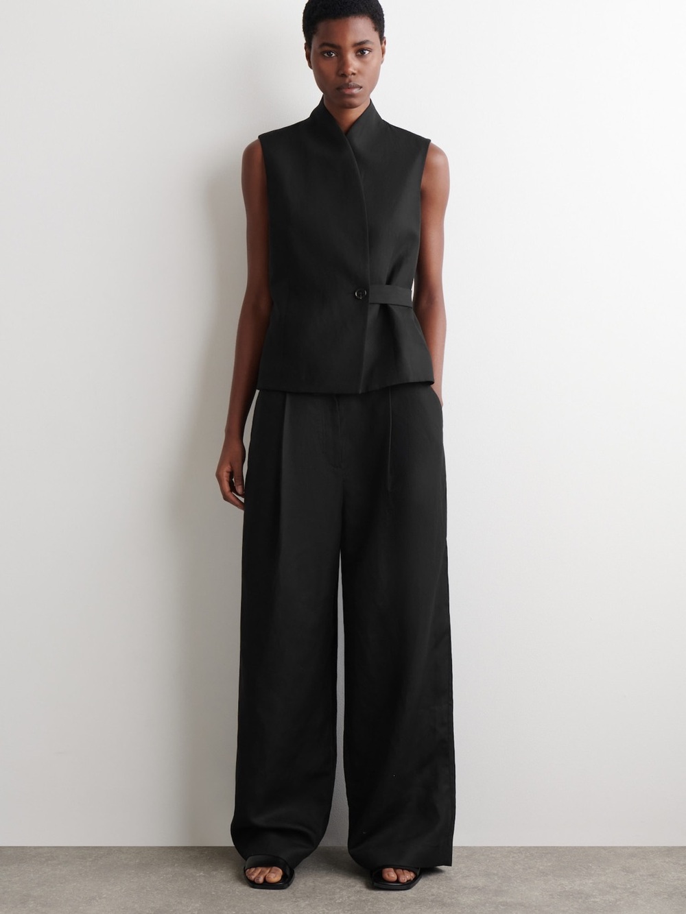 COS Black Wide-Leg Trouser EUC
